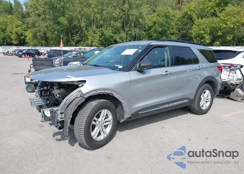 2021 Ford Explorer Xlt z USA, uszkodzony, nr VIN 1FMSK8DH5MGB23576